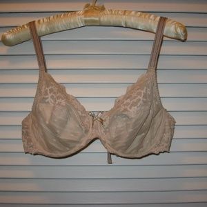 Chantelle Lace Bra 34D Nude